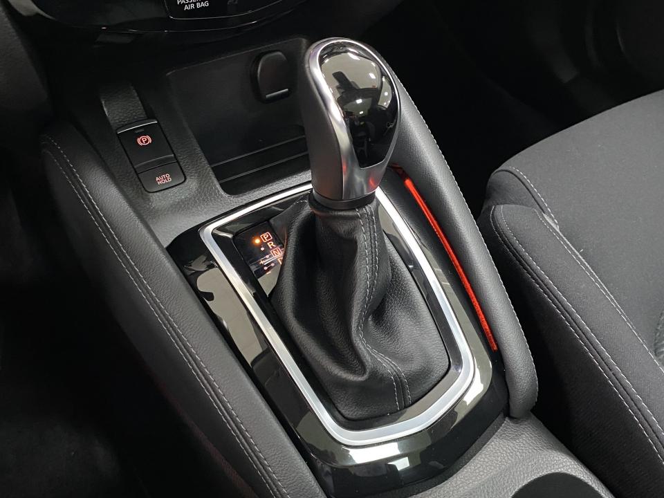 Nissan Qashqai N-Connecta 1.3 DIG-T 160CV DCT