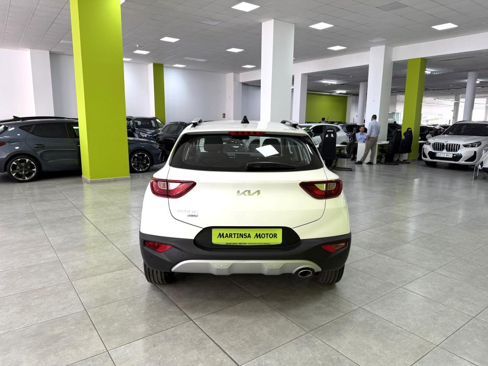 Kia Stonic Drive 1.0 T-GDI 100CV DCT MHEV