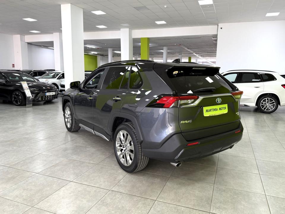 Toyota RAV 4 Luxury 4x4 2.5 220H HEV