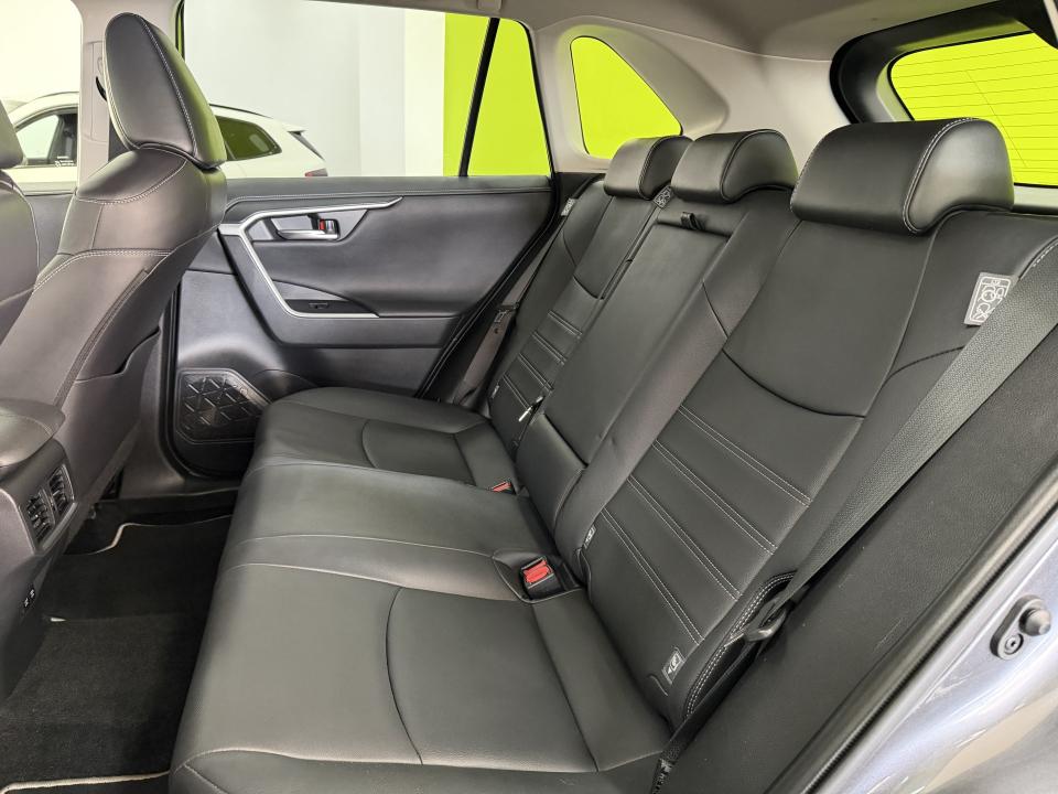 Toyota RAV 4 Luxury 4x4 2.5 220H HEV