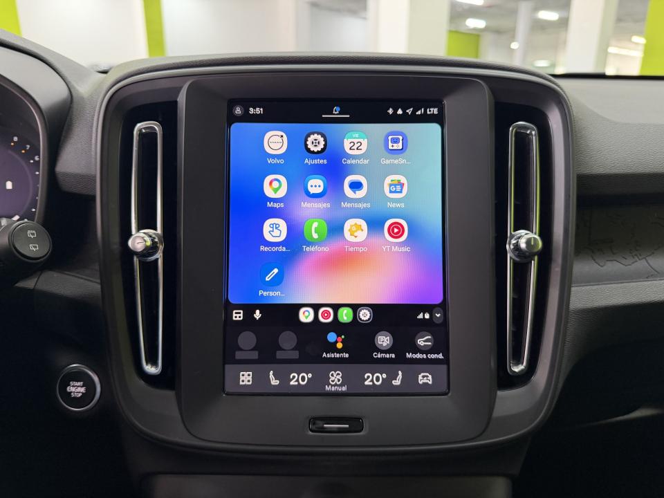 Volvo XC40 Essential 4x2 2.0 B3 2.0G 163CV Auto MHEV