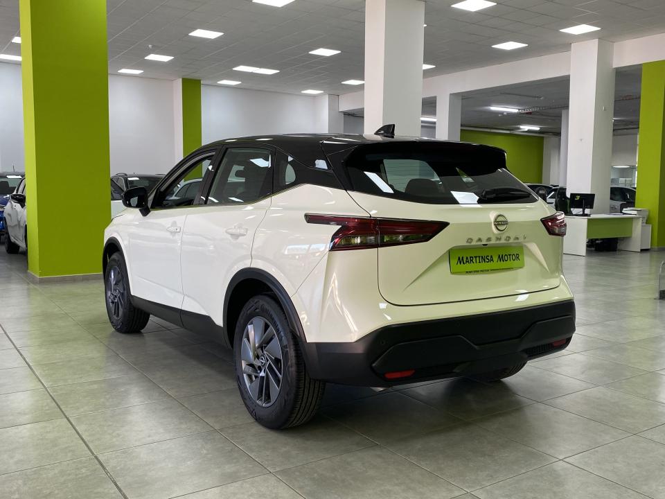 Nissan Qashqai Acenta 1.3 DIG-T 140CV MHEV