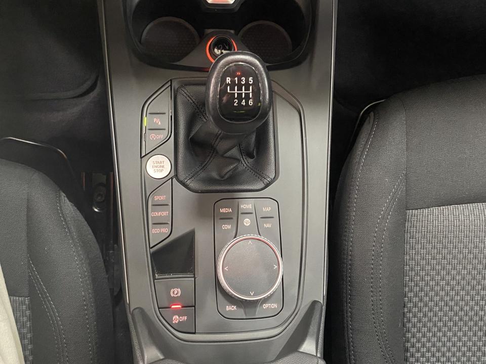 BMW Serie 1 118i 1.5i 136CV