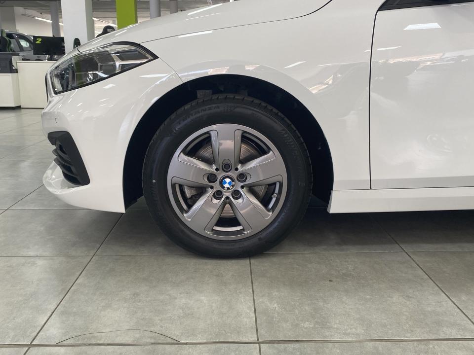 BMW Serie 1 118i 1.5i 136CV