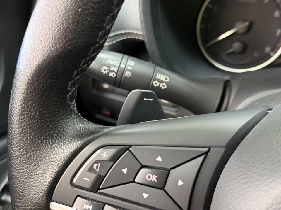 Nissan JUKE N-Connecta 1.0 DIG-T 114CV DCT