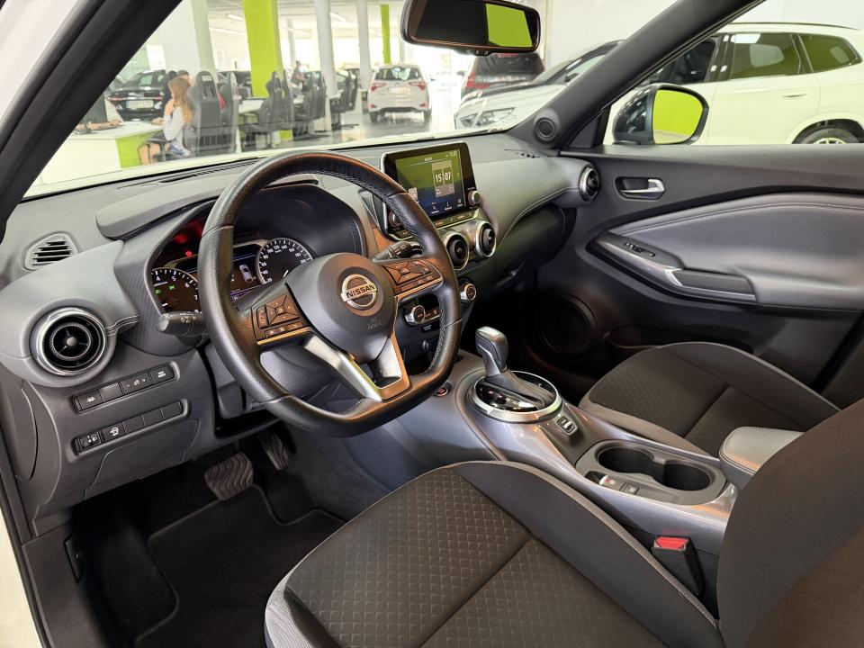 Nissan JUKE N-Connecta 1.0 DIG-T 114CV DCT