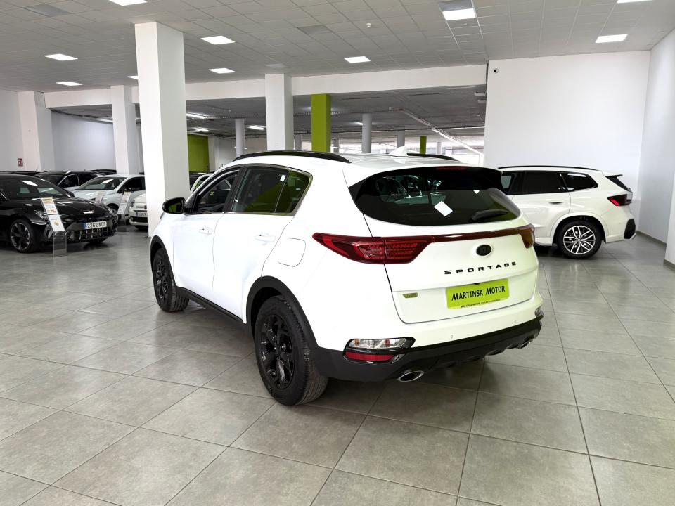 Kia Sportage Black Edition 4x2 1.6 CRDI 136CV MHEV