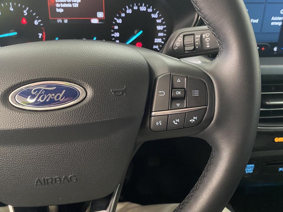 Ford Focus Active 1.0 Ecoboost 155CV Auto. MHEV