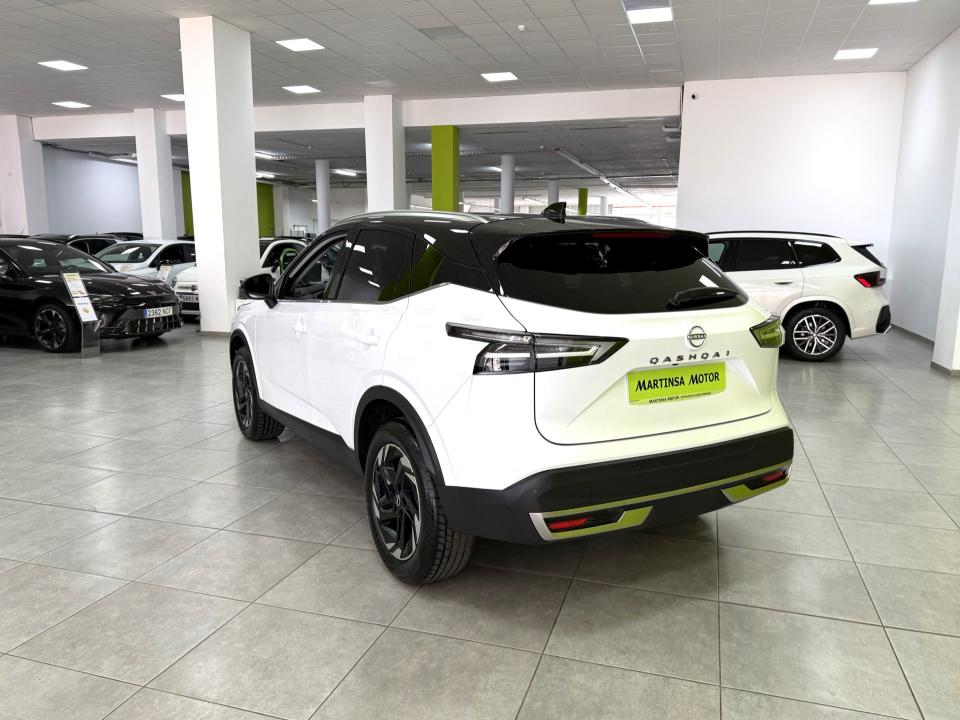 Nissan Qashqai N-connecta 1.3 DIG-T 158CV Xtronic MHEV