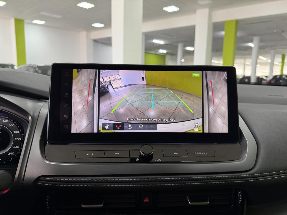 Nissan Qashqai N-connecta 1.3 DIG-T 158CV Xtronic MHEV