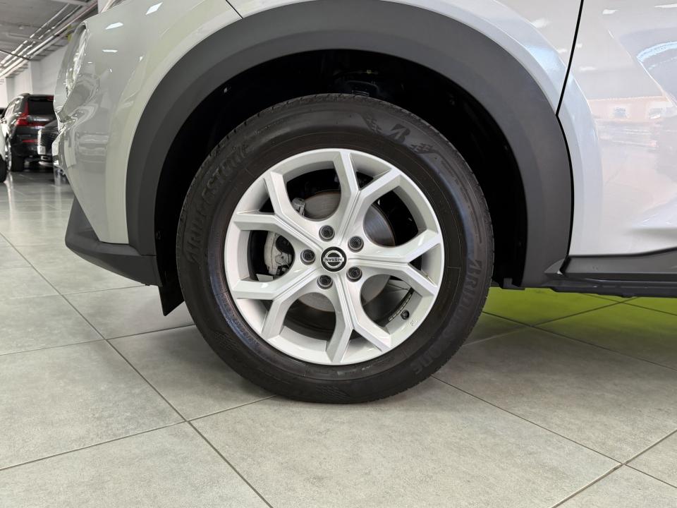Nissan JUKE N-Connecta 1.0 DIG-T 114CV