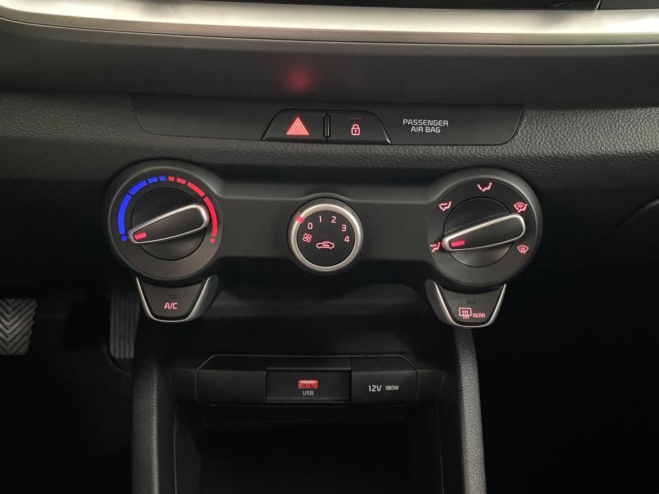 Kia Stonic Business 1.0 T-GDI 100CV MHEV