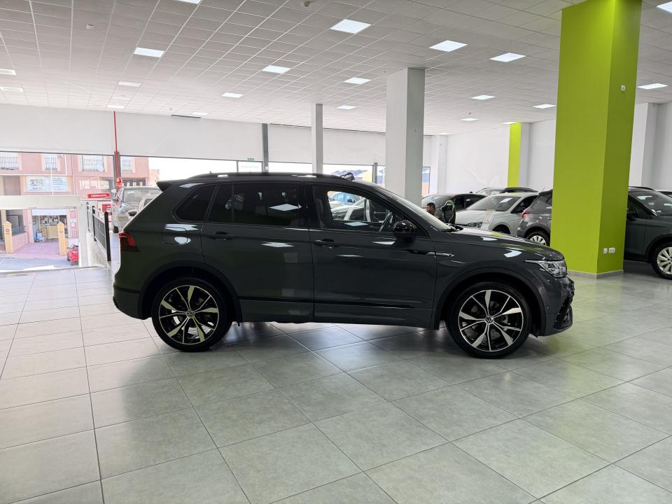 Volkswagen Tiguan R-Line 2.0 TDI 150CV DSG