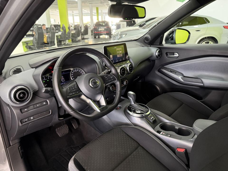 Nissan JUKE N-Connecta 1.0 DIG-T 114CV DCT