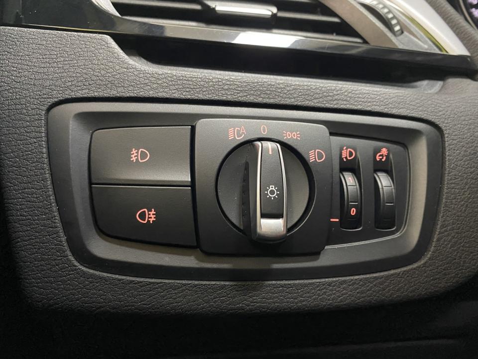BMW X1 sDrive Business 16D 1.5 116CV Auto.