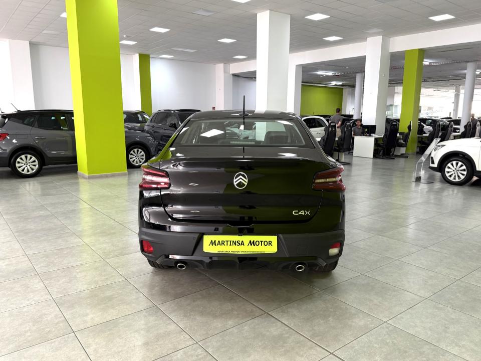 Citroen C4 X Plus Hybrid 1.2 145CV eDCS6 MHEV