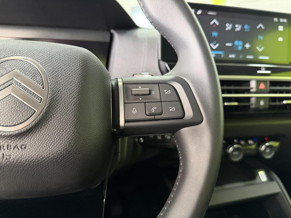 Citroen C4 X Plus Hybrid 1.2 145CV eDCS6 MHEV