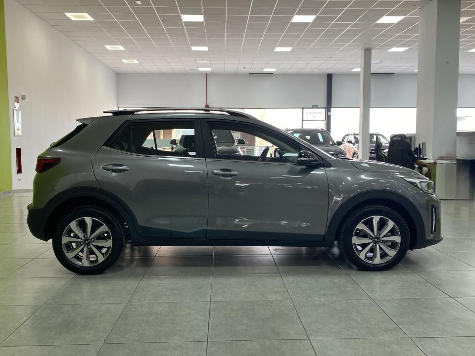 Kia Stonic Drive 1.0 T-GDI 100CV MHEV