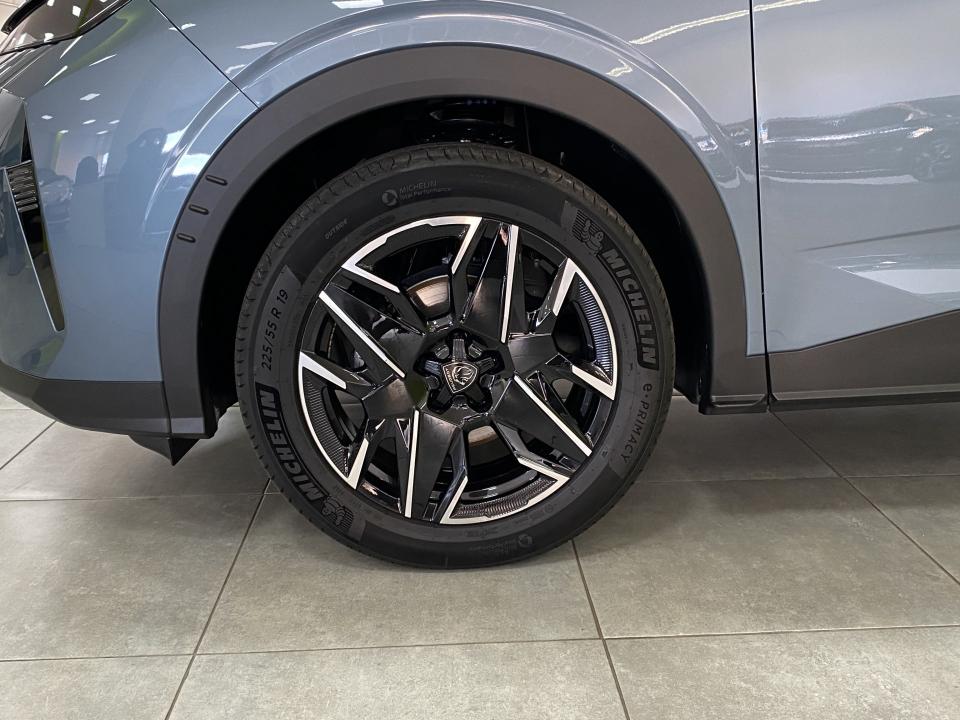 Peugeot 3008 Allure Hybrid 1.2 145CV eDCS6 MHEV