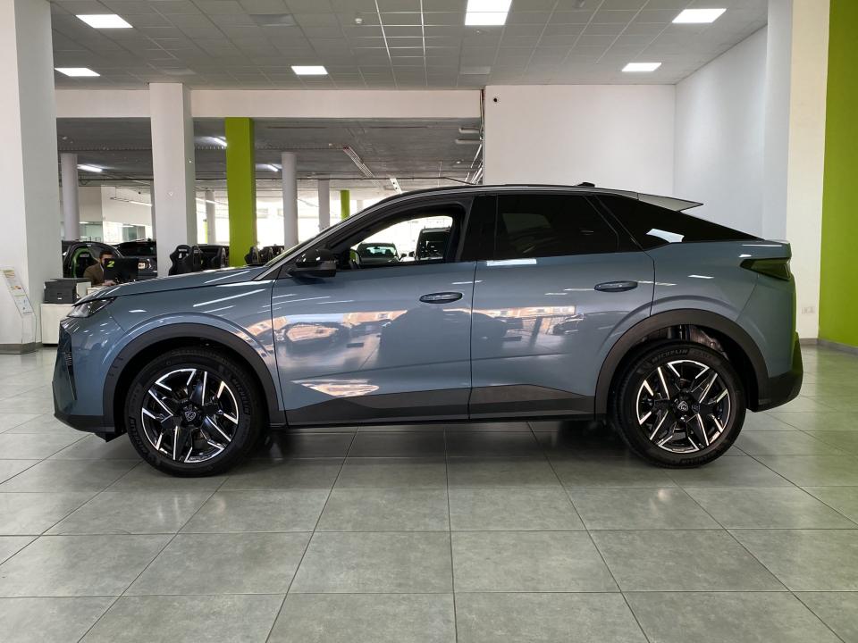 Peugeot 3008 Allure Hybrid 1.2 145CV eDCS6 MHEV
