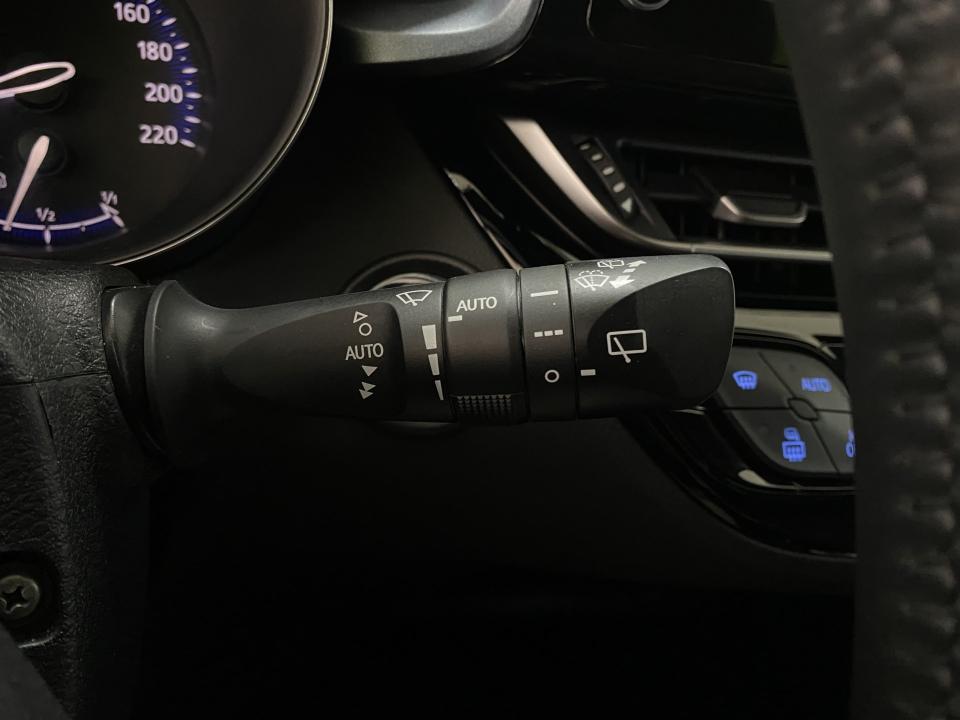 Toyota C-HR Advance 1.8 125H e-CVT HEV