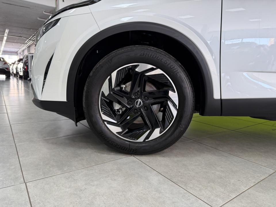 Nissan Qashqai N-Connecta 1.3 DIG-T 140CV MHEV