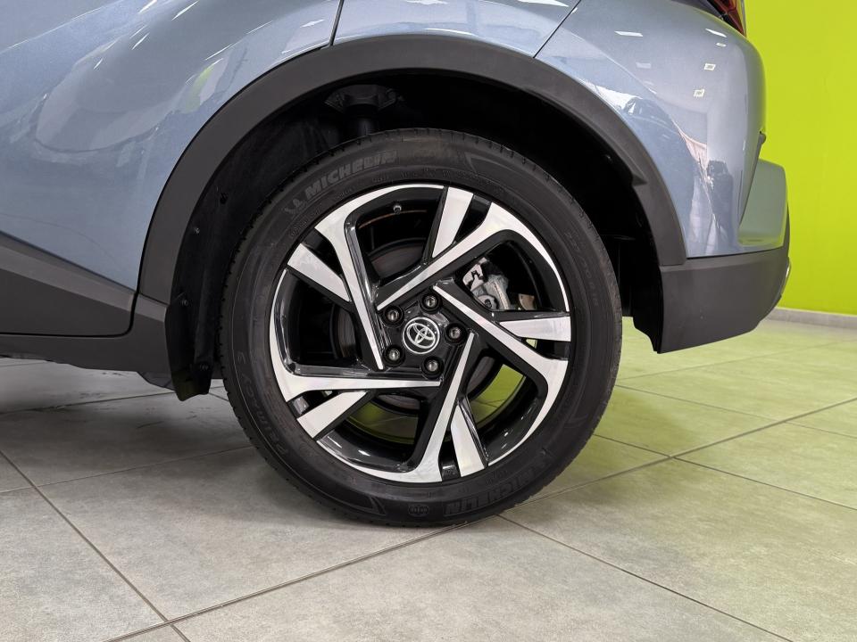 Toyota C-HR Advance 1.8 125H e-CVT HEV