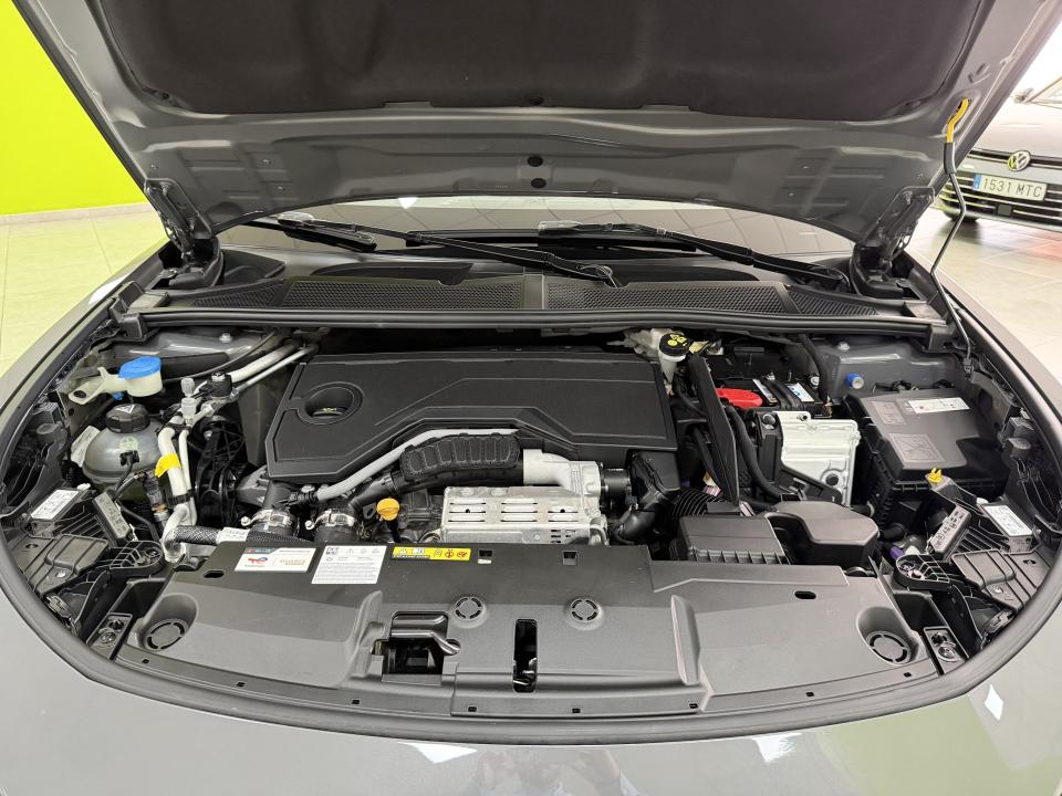 Peugeot 408 Allure Hybrid 1.2 145CV eDCS6 MHEV