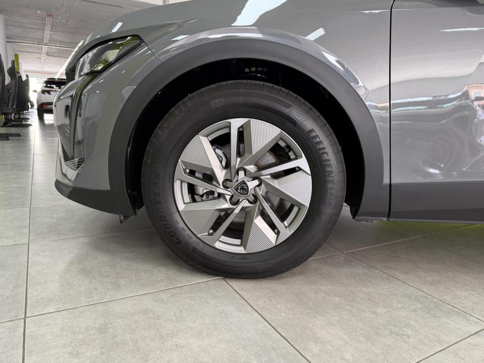Peugeot 408 Allure Hybrid 1.2 145CV eDCS6 MHEV
