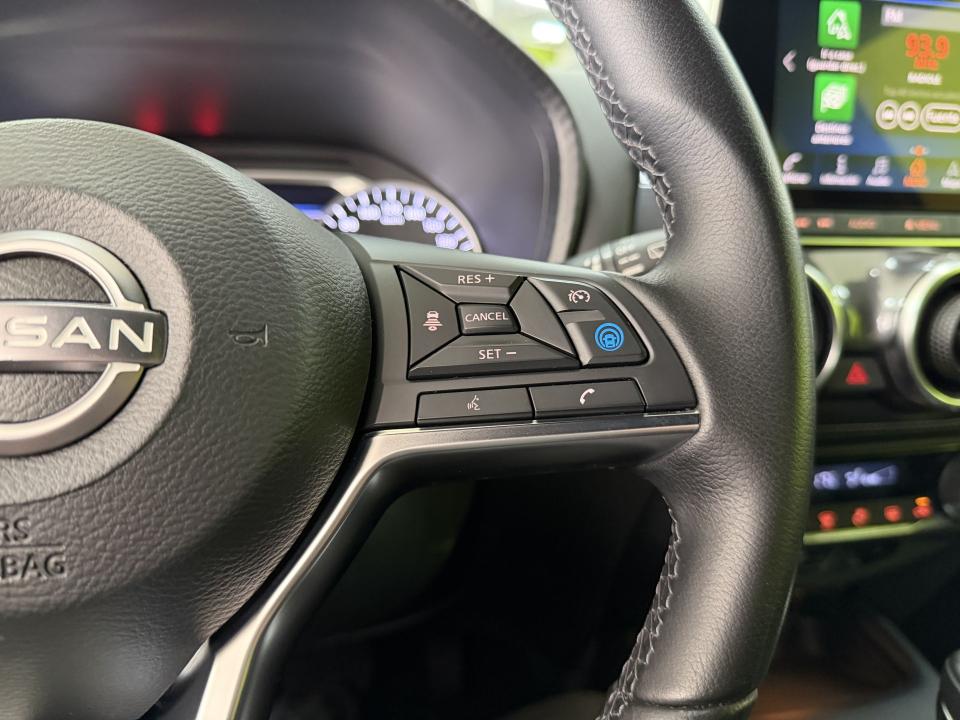 Nissan JUKE N-Design Black 1.6 Hybrid 145CV Auto HEV