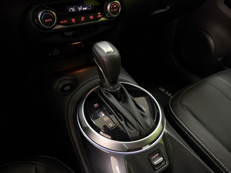 Nissan JUKE N-Design Black 1.6 Hybrid 145CV Auto HEV