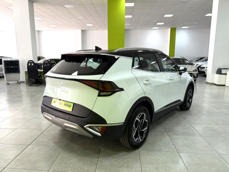 Kia Sportage Business 4x2 1.6 CRDI 136CV MHEV Auto.