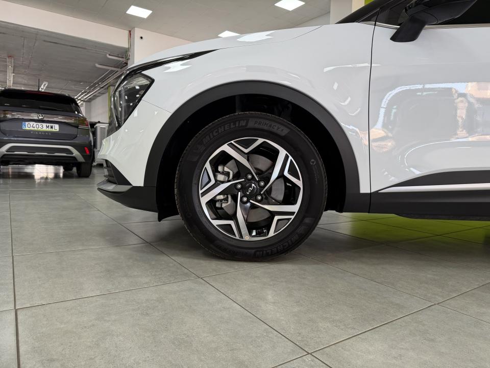 Kia Sportage Business 4x2 1.6 CRDI 136CV MHEV Auto.