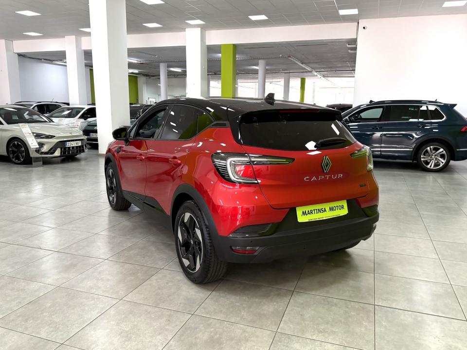 Renault Captur Techno 1.6 E-Tech 160CV Auto HEV