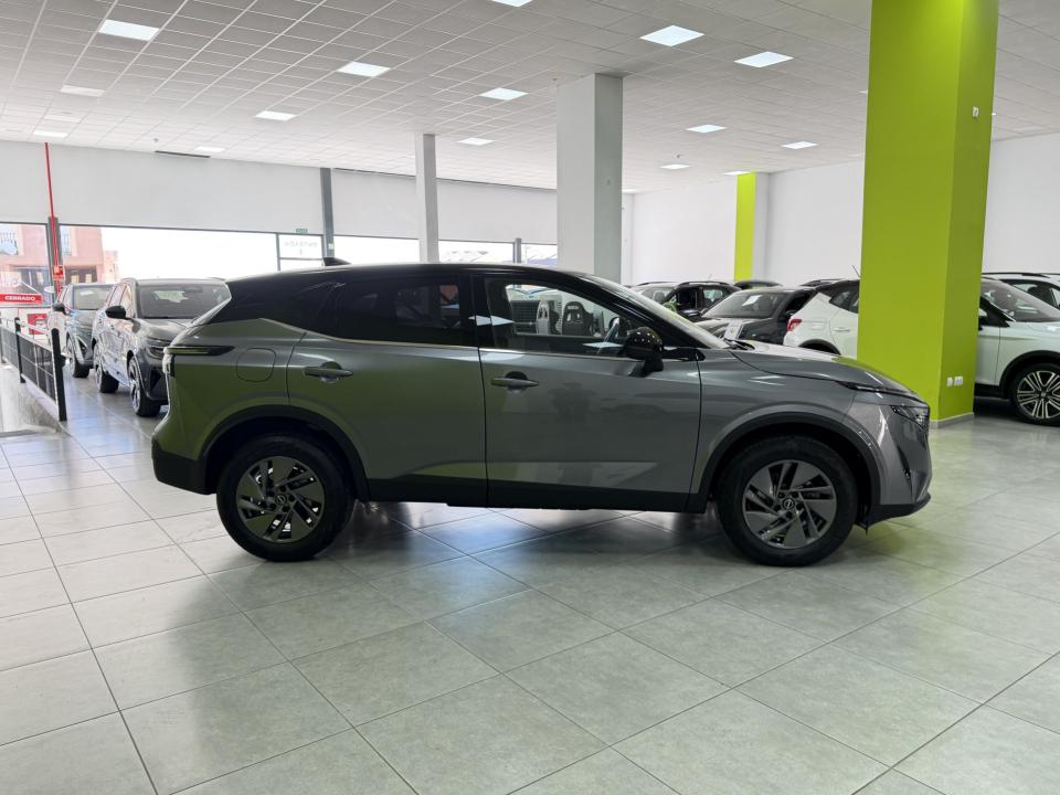 Nissan Qashqai Acenta 1.3 DIG-T 158CV Xtronic MHEV