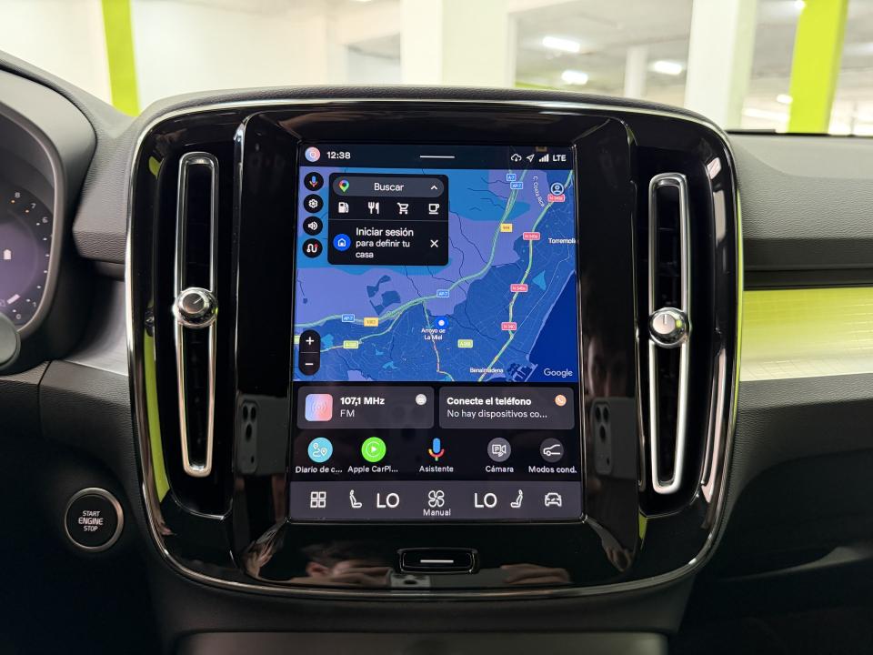 Volvo XC40 Core 2.0 B3 G 163CV Auto MHEV