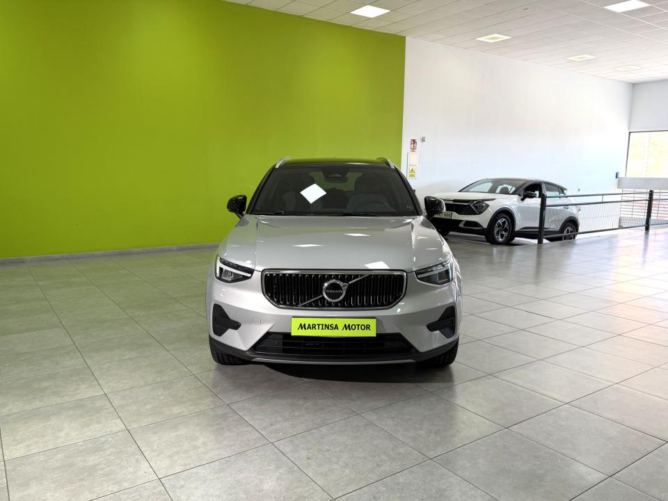 Volvo XC40 Core 2.0 B3 G 163CV Auto MHEV