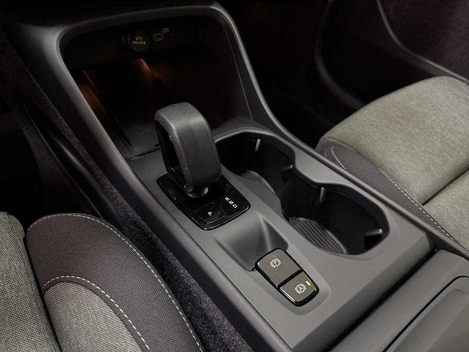 Volvo XC40 Core 2.0 B3 G 163CV Auto MHEV