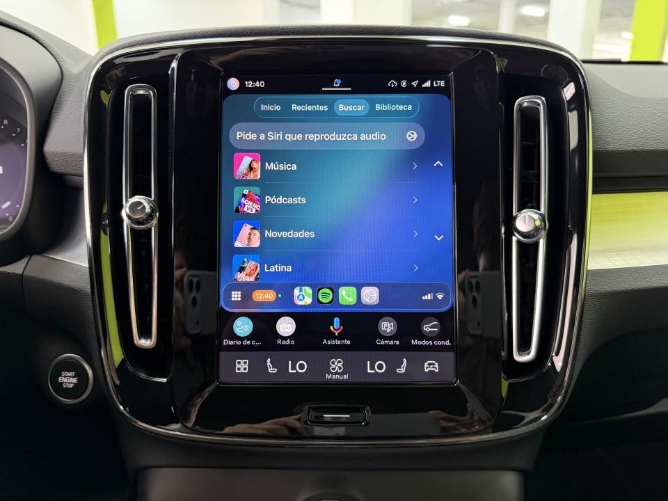 Volvo XC40 Core 2.0 B3 G 163CV Auto MHEV