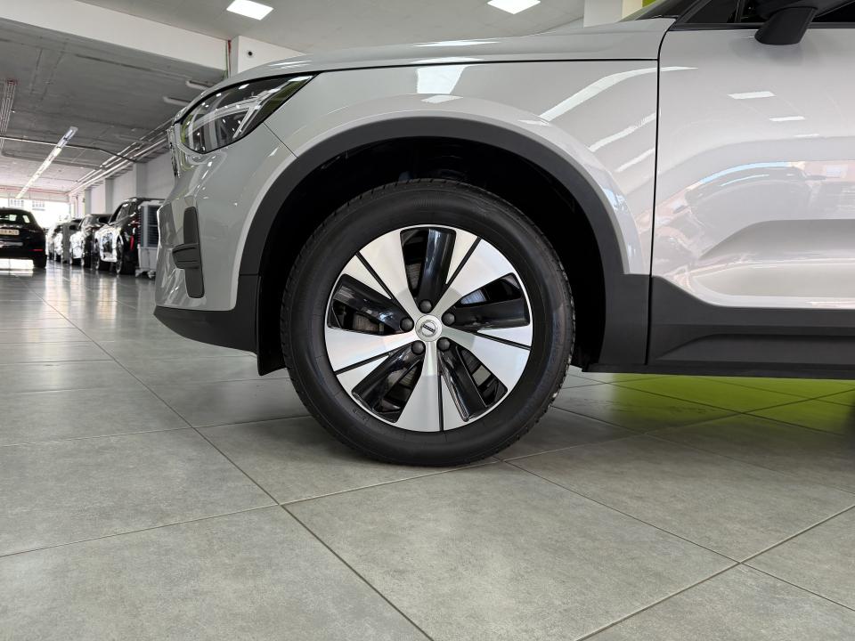 Volvo XC40 Core 2.0 B3 G 163CV Auto MHEV
