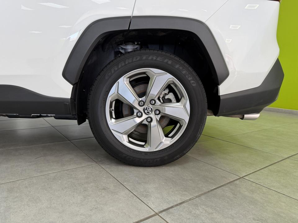 Toyota RAV 4 Advance 4x4 2.5 220H HEV