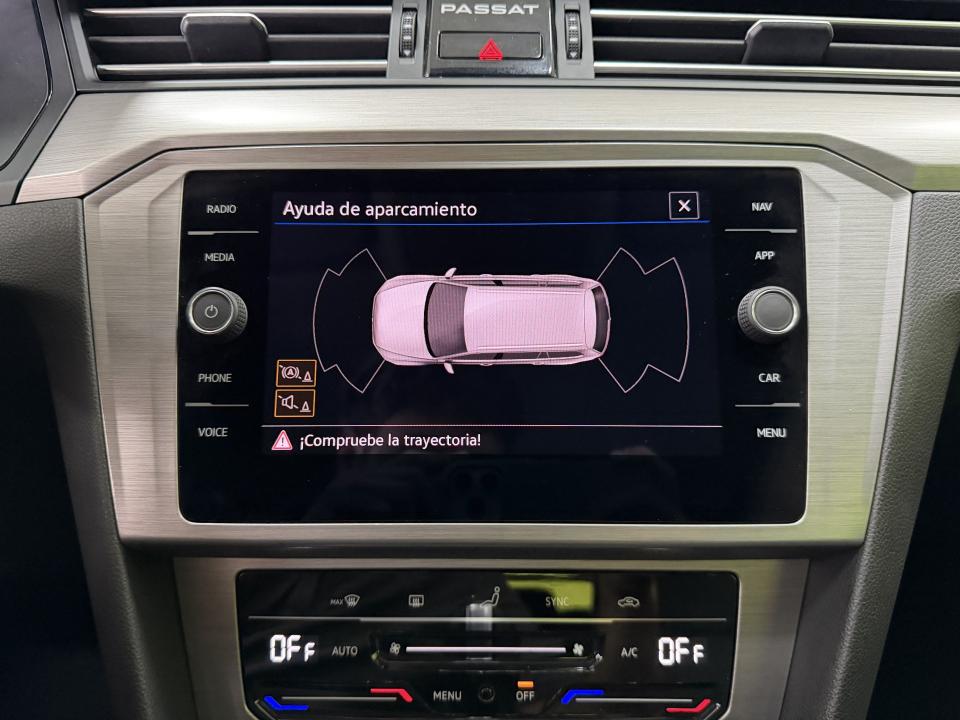Volkswagen Passat Variant Business 2.0 TDI 122CV DSG