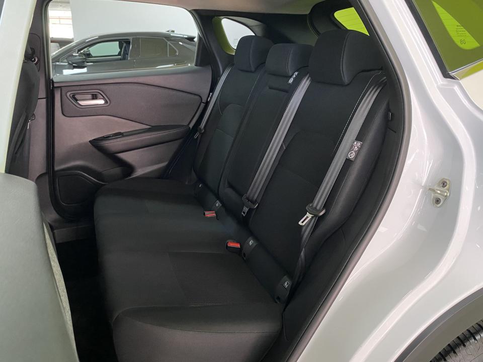 Nissan Qashqai Acenta 1.3 DIG-T 140CV MHEV