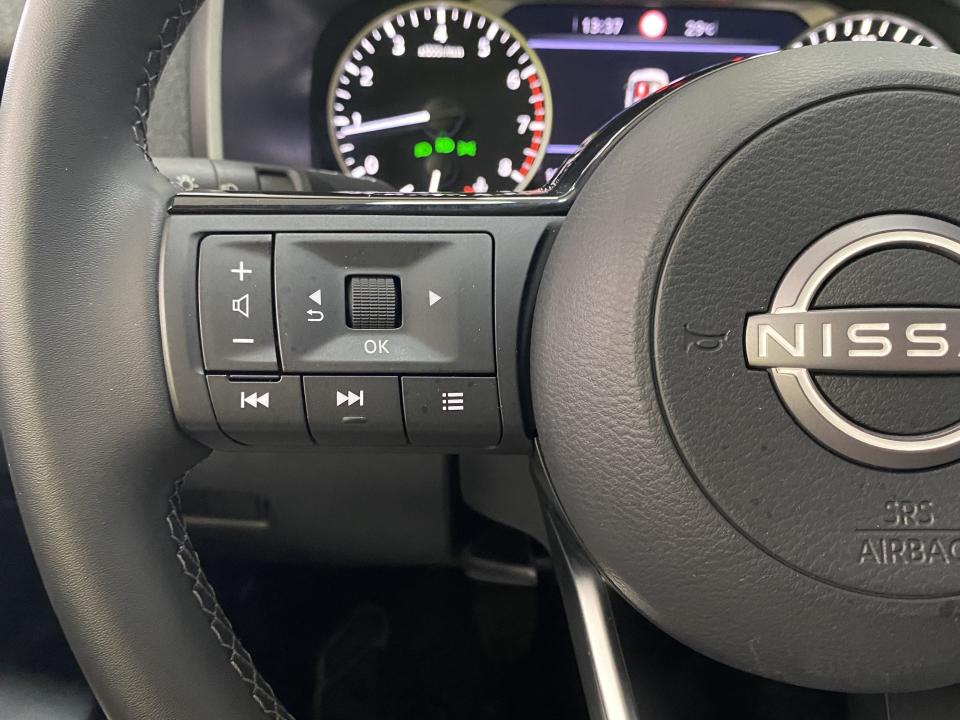 Nissan Qashqai Acenta 1.3 DIG-T 140CV MHEV