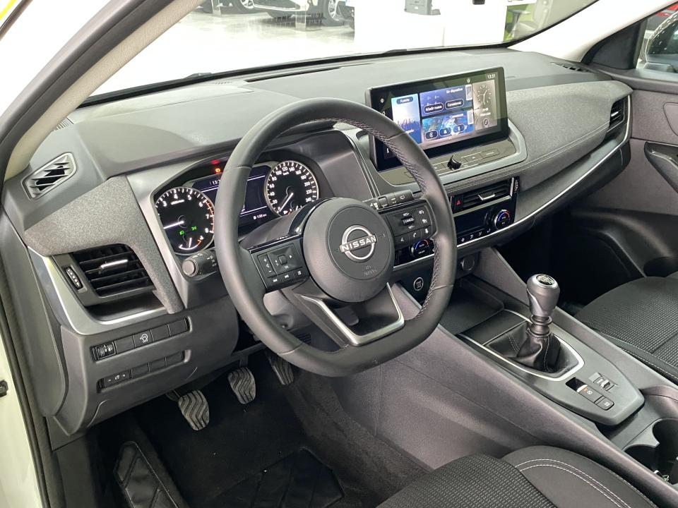 Nissan Qashqai Acenta 1.3 DIG-T 140CV MHEV