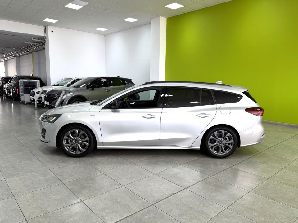 Ford Focus Sportbreak ST Line 1.0 Ecoboost 125CV MHEV