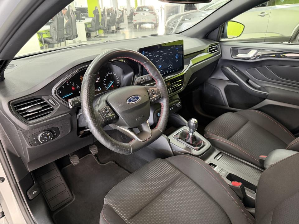 Ford Focus Sportbreak ST Line 1.0 Ecoboost 125CV MHEV