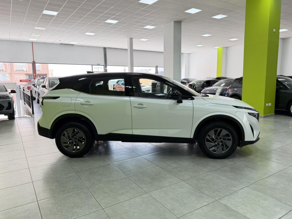 Nissan Qashqai Acenta 1.3 DIG-T 158CV Xtronic MHEV