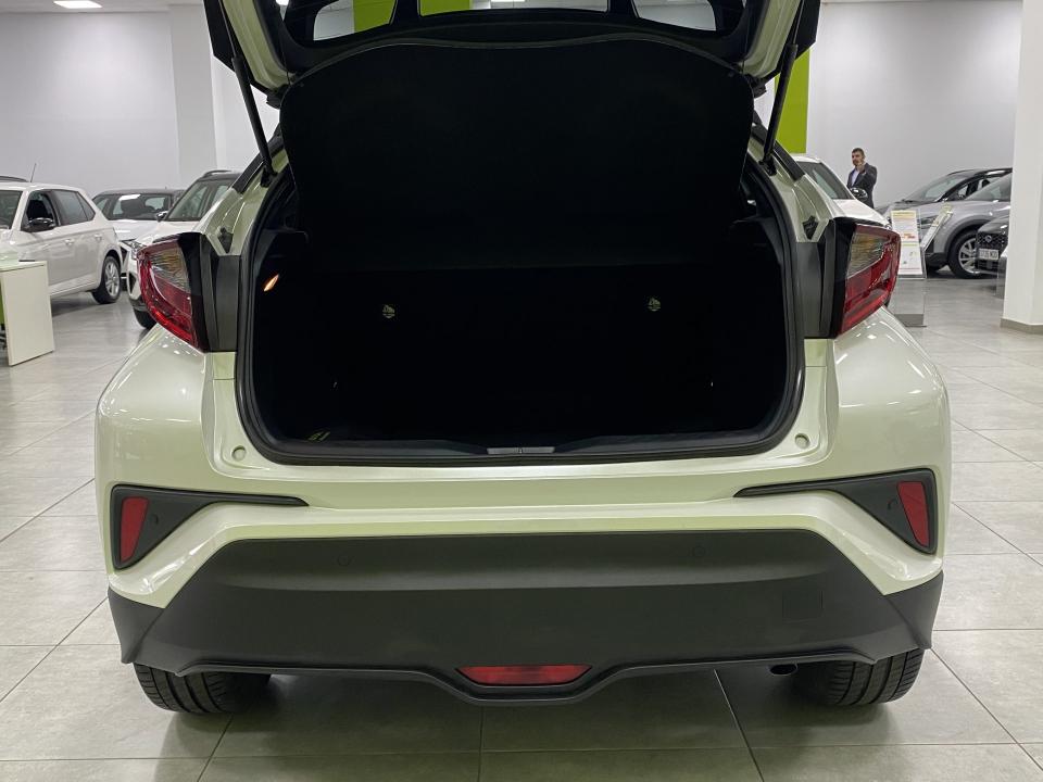 Toyota C-HR Advance 1.8 125H e-CVT HEV