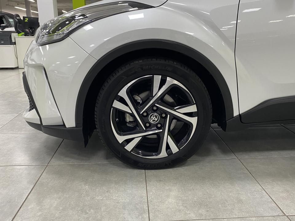 Toyota C-HR Advance 1.8 125H e-CVT HEV